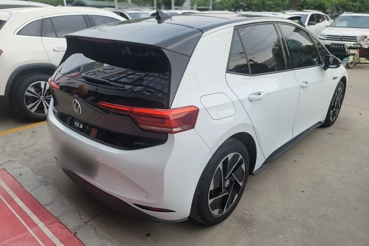 Used Volkswagen ID.3 2023 Upgraded Model Pure Intelligent Enjoyment Version Rear Right 45 Deg