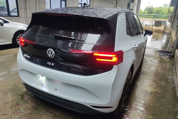 Used Volkswagen ID.3 2023 Upgraded Model Pure Intelligent Enjoyment Version Rear Right 45 Deg