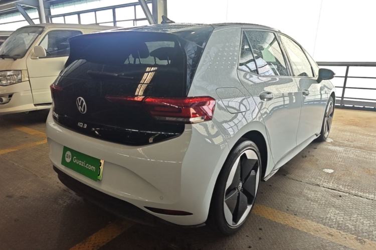 Used Volkswagen ID.3 2023 Upgraded Model Pure Intelligent Enjoyment Version Rear Right 45 Deg