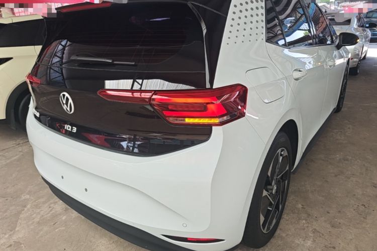 Used Volkswagen ID.3 2023 Upgraded Model Pure Intelligent Enjoyment Version Rear Right 45 Deg