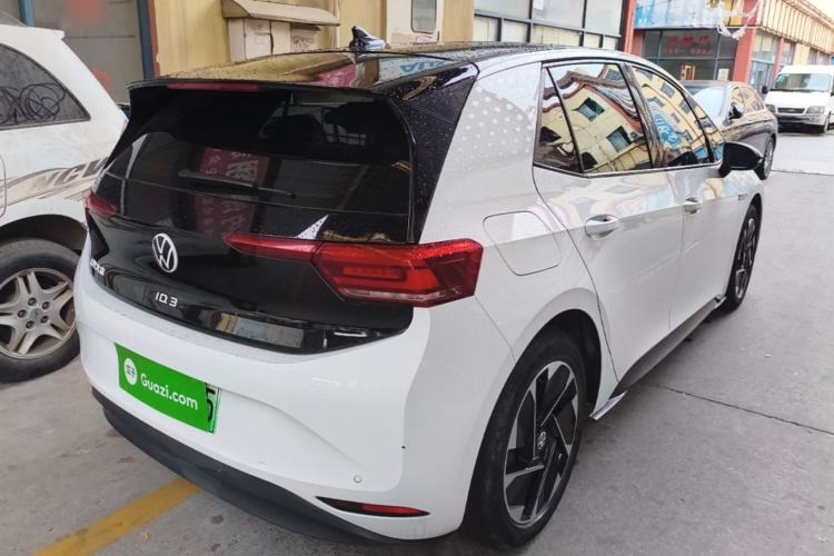 Used Volkswagen ID.3 2023 Pure Smart Edition Rear Right 45 Deg