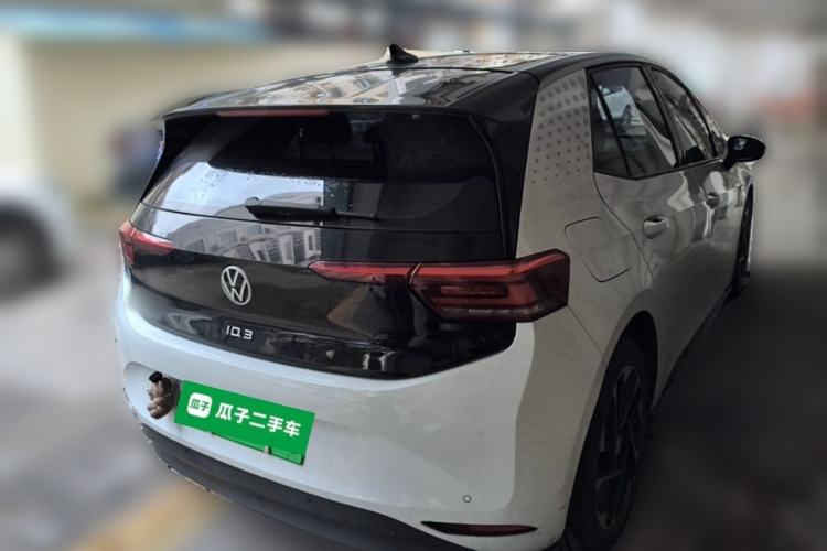 Used Volkswagen ID.3 2023 Pure Smart Edition Rear Right 45 Deg