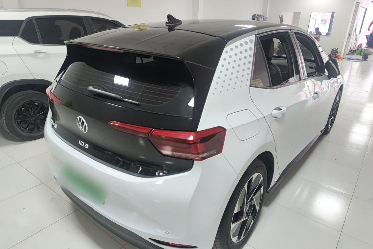 Used Volkswagen ID.3 2023 Pure Smart Edition Rear Right 45 Deg