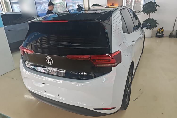 Used Volkswagen ID.3 2023 Upgraded Model Pure Intelligent Enjoyment Version Rear Right 45 Deg