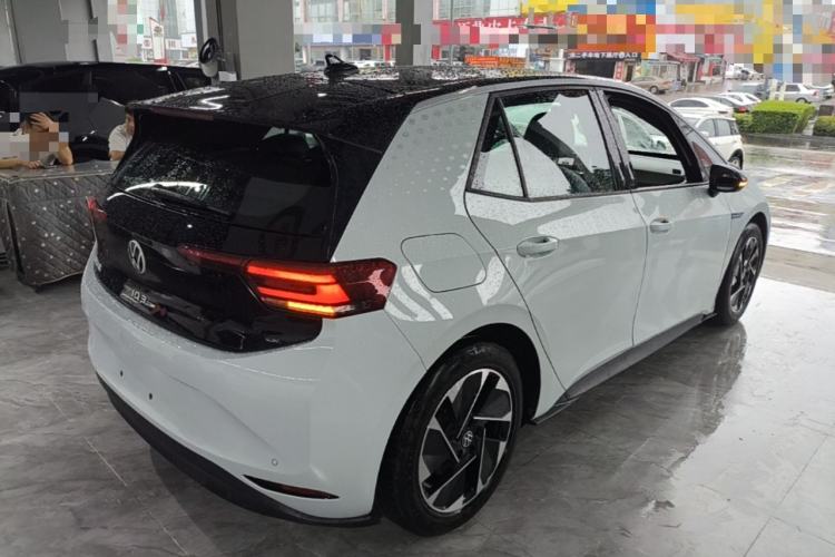 Used Volkswagen ID.3 2023 Upgraded Model Pure Intelligent Enjoyment Version Rear Right 45 Deg