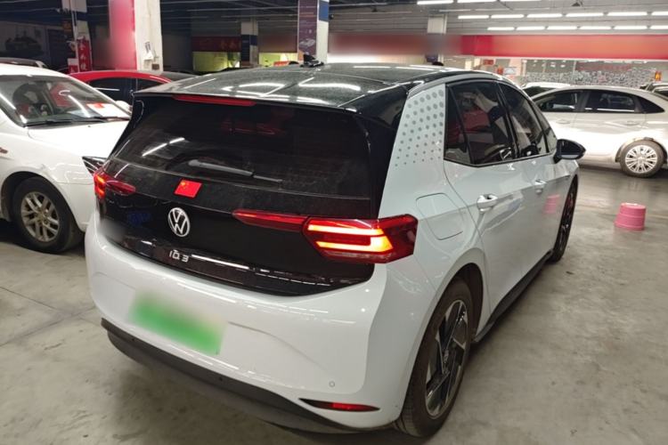 Used Volkswagen ID.3 2023 Pure Smart Edition Rear Right 45 Deg