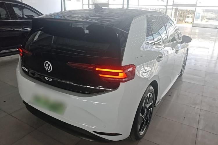 Used Volkswagen ID.3 2023 Upgraded Model Pure Intelligent Enjoyment Version Rear Right 45 Deg