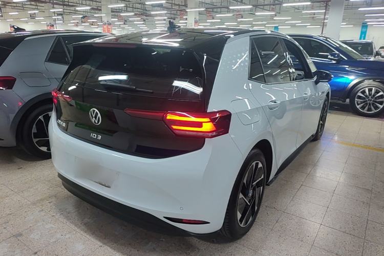 Used Volkswagen ID.3 2023 Upgraded Model Pure Intelligent Enjoyment Version Rear Right 45 Deg
