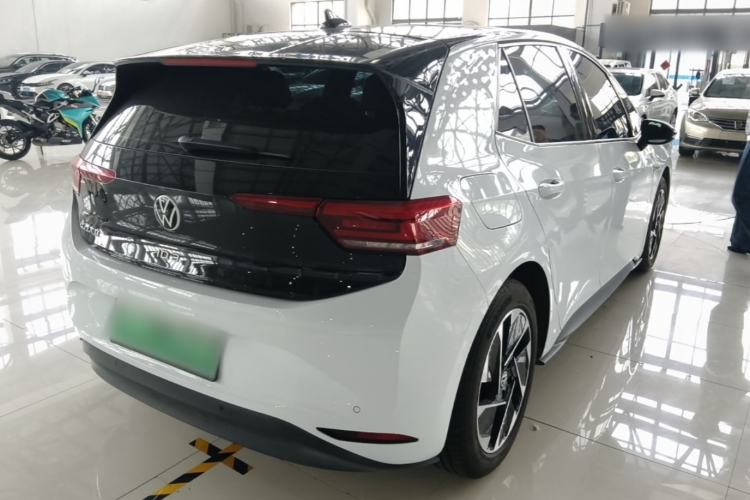 Used Volkswagen ID.3 2023 Upgraded Model Pure Intelligent Enjoyment Version Rear Right 45 Deg
