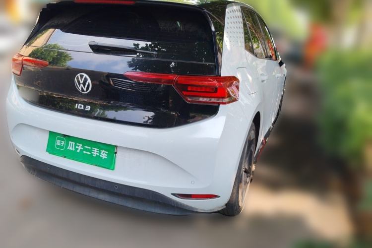 Used Volkswagen ID.3 2023 Pure Smart Edition Rear Right 45 Deg