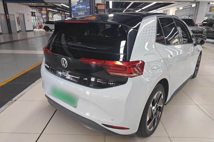 Used Volkswagen ID.3 2023 Upgraded Model Pure Intelligent Enjoyment Version Rear Right 45 Deg