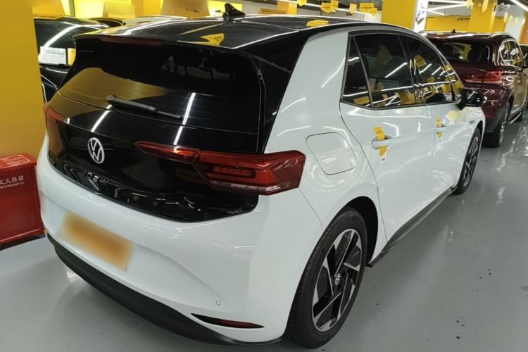 Used Volkswagen ID.3 2023 Upgraded Model Pure Intelligent Enjoyment Version Rear Right 45 Deg