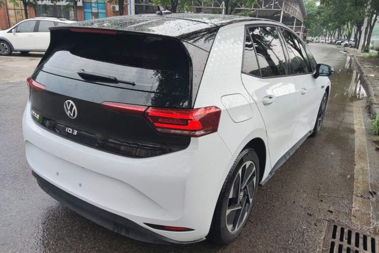 Used Volkswagen ID.3 2023 Upgraded Model Pure Intelligent Enjoyment Version Rear Right 45 Deg