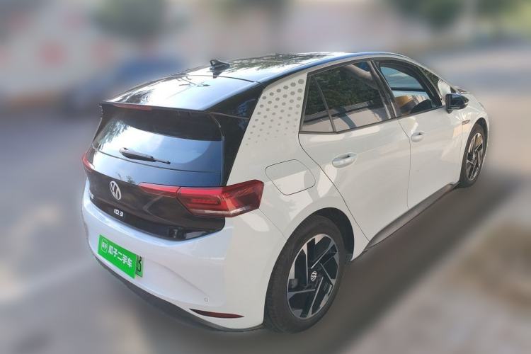 Used Volkswagen ID.3 2023 Pure Smart Edition Rear Right 45 Deg