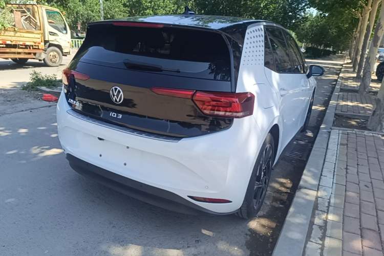 Used Volkswagen ID.3 2023 Upgraded Model Pure Intelligent Enjoyment Version Rear Right 45 Deg