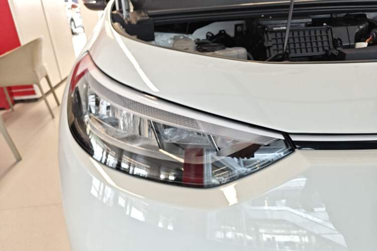 Used Volkswagen ID.3 2023 Upgraded Model Pure Intelligent Enjoyment Version Right Front Headlight