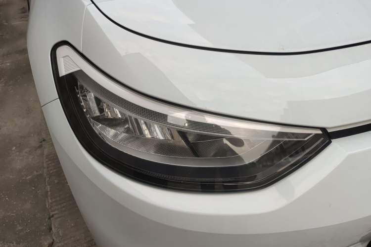 Used Volkswagen ID.3 2023 Upgraded Model Pure Intelligent Enjoyment Version Right Front Headlight