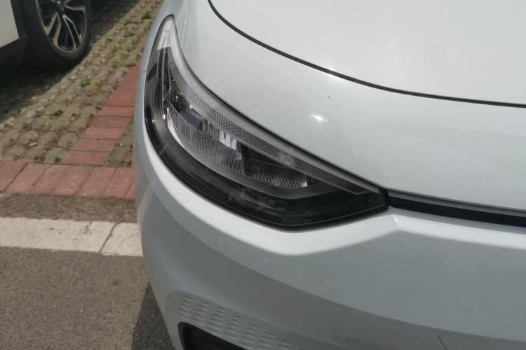 Used Volkswagen ID.3 2023 Upgraded Model Pure Intelligent Enjoyment Version Right Front Headlight