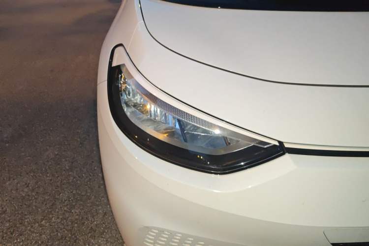 Used Volkswagen ID.3 2023 Upgraded Model Pure Intelligent Enjoyment Version Right Front Headlight