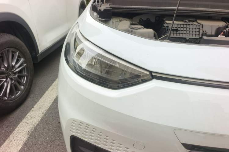 Used Volkswagen ID.3 2023 Upgraded Model Pure Intelligent Enjoyment Version Right Front Headlight