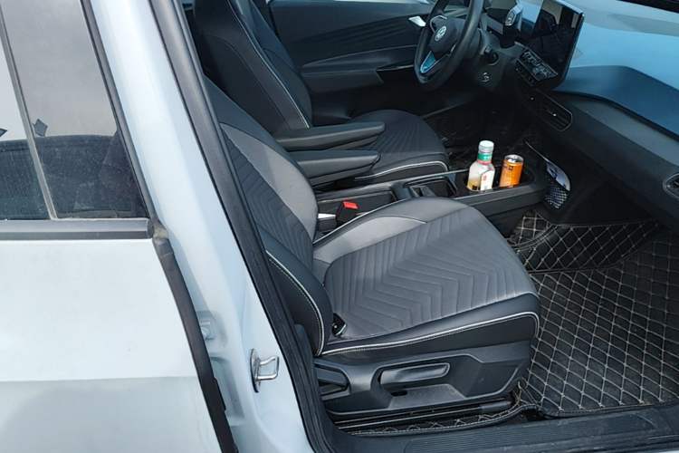 Used Volkswagen ID.3 2023 Pure Smart Edition Right Front Seat
