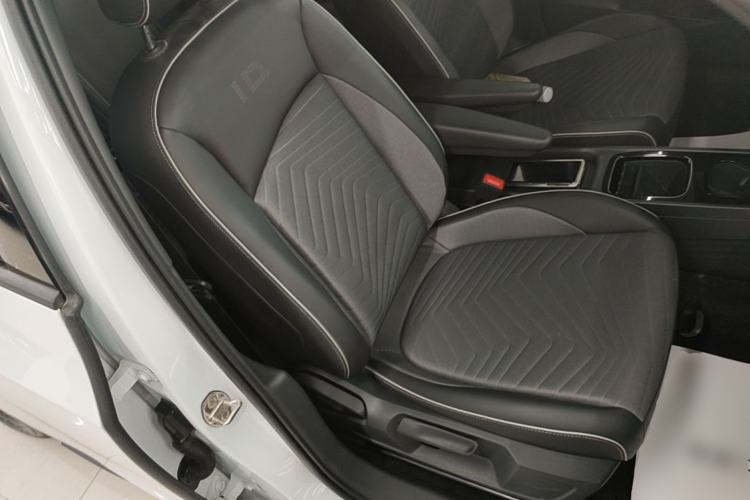 Used Volkswagen ID.3 2023 Upgraded Model Pure Intelligent Enjoyment Version Right Front Seat