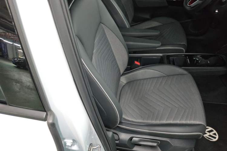 Used Volkswagen ID.3 2023 Pure Smart Edition Right Front Seat