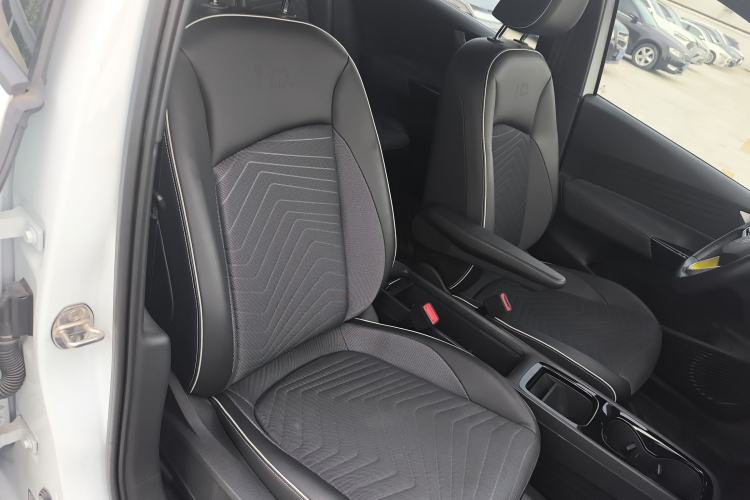 Used Volkswagen ID.3 2023 Upgraded Model Pure Intelligent Enjoyment Version Right Front Seat