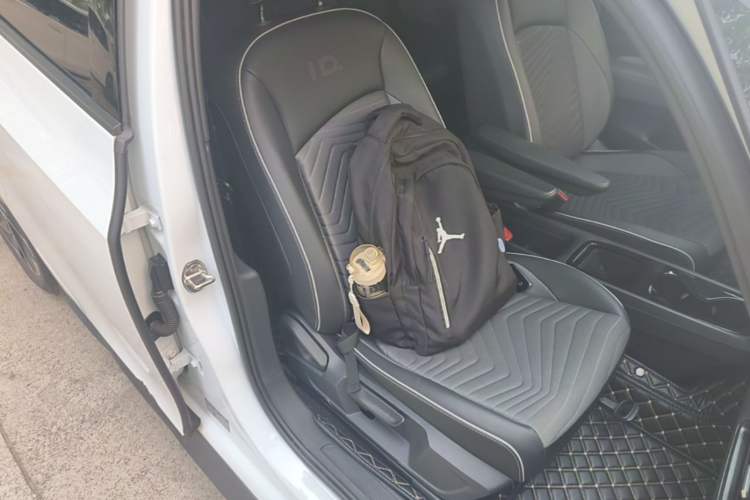 Used Volkswagen ID.3 2023 Pure Smart Edition Right Front Seat