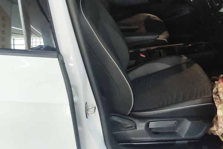 Used Volkswagen ID.3 2023 Pure Smart Edition Right Front Seat