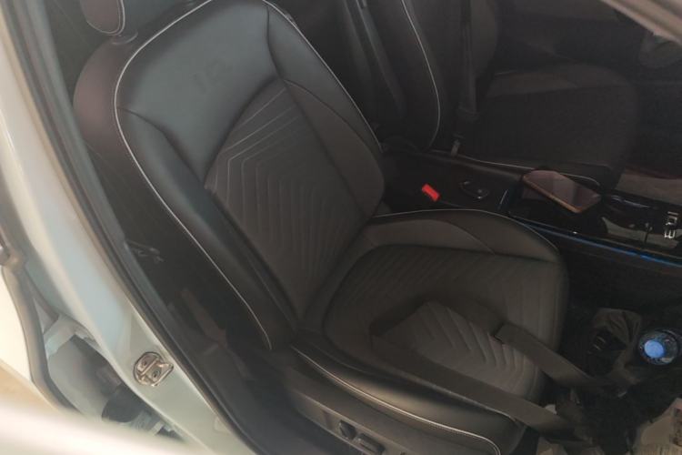 Used Volkswagen ID.3 2023 Upgraded Model Pure Intelligent Enjoyment Version Right Front Seat