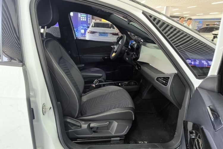 Used Volkswagen ID.3 2023 Upgraded Model Pure Intelligent Enjoyment Version Right Front Seat