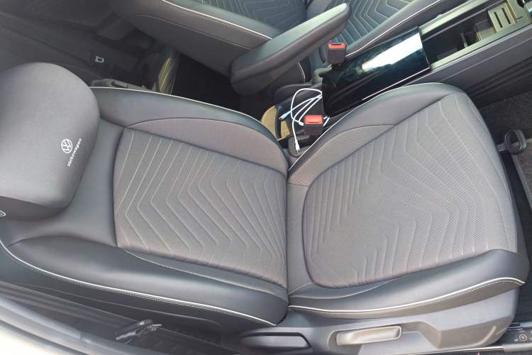 Used Volkswagen ID.3 2023 Pure Smart Edition Right Front Seat