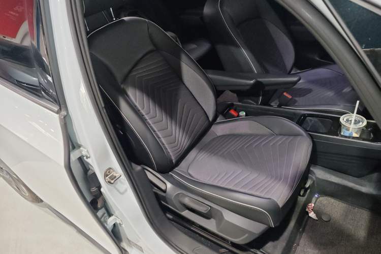 Used Volkswagen ID.3 2023 Pure Smart Edition Right Front Seat
