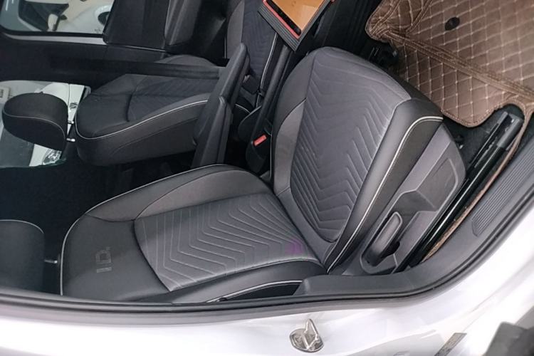 Used Volkswagen ID.3 2023 Upgraded Model Pure Intelligent Enjoyment Version Right Front Seat