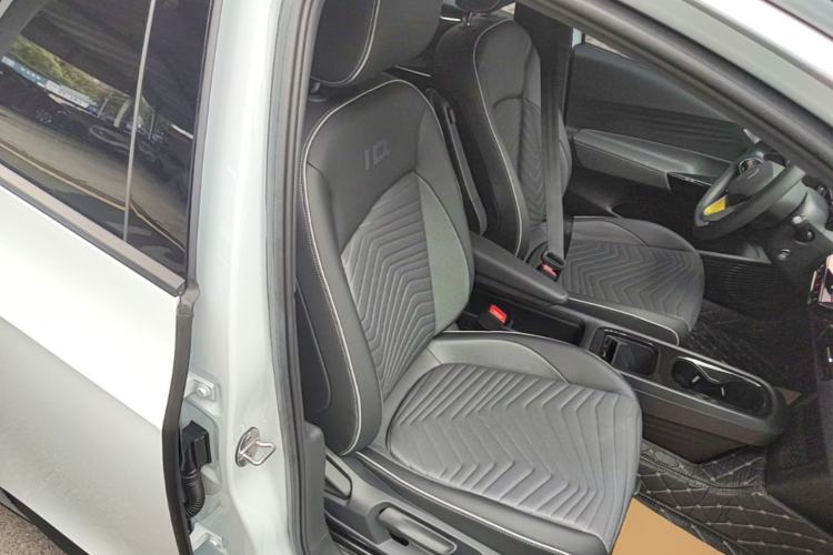 Used Volkswagen ID.3 2023 Pure Smart Edition Right Front Seat