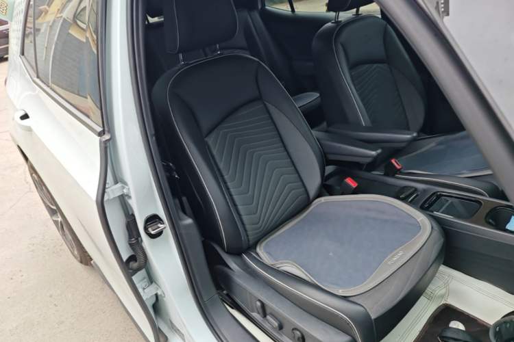 Used Volkswagen ID.3 2023 Upgraded Model Pure Intelligent Enjoyment Version Right Front Seat