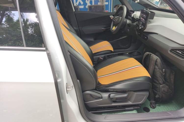 Used Volkswagen ID.3 2023 Upgraded Model Pure Intelligent Enjoyment Version Right Front Seat