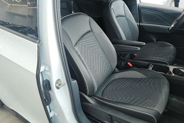Used Volkswagen ID.3 2023 Upgraded Model Pure Intelligent Enjoyment Version Right Front Seat