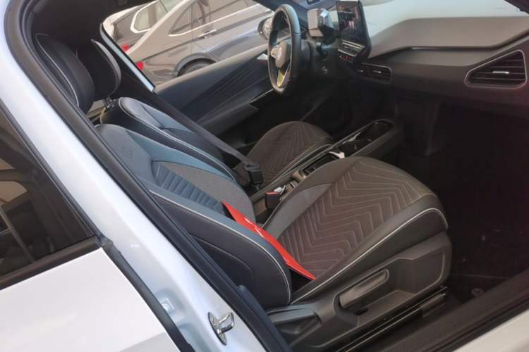 Used Volkswagen ID.3 2023 Upgraded Model Pure Intelligent Enjoyment Version Right Front Seat
