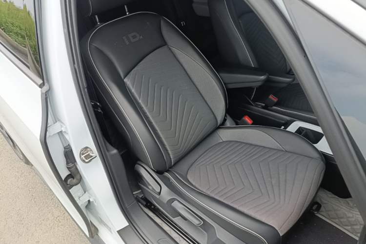 Used Volkswagen ID.3 2023 Pure Smart Edition Right Front Seat