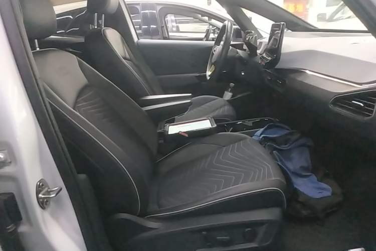 Used Volkswagen ID.3 2023 Upgraded Version Smart Intelligence Edition Right Front Seat