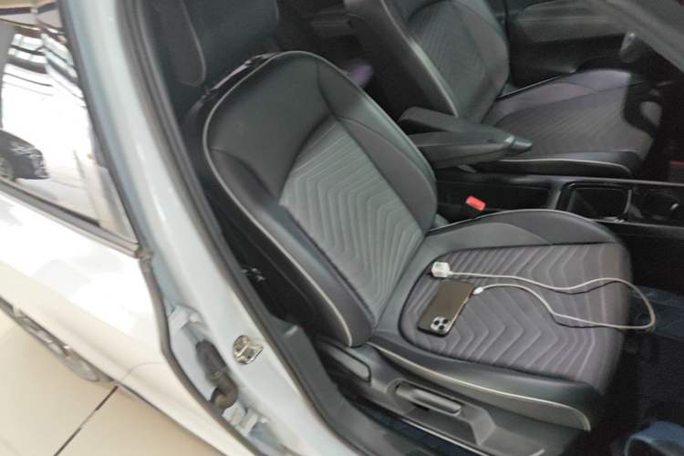 Used Volkswagen ID.3 2023 Pure Smart Edition Right Front Seat