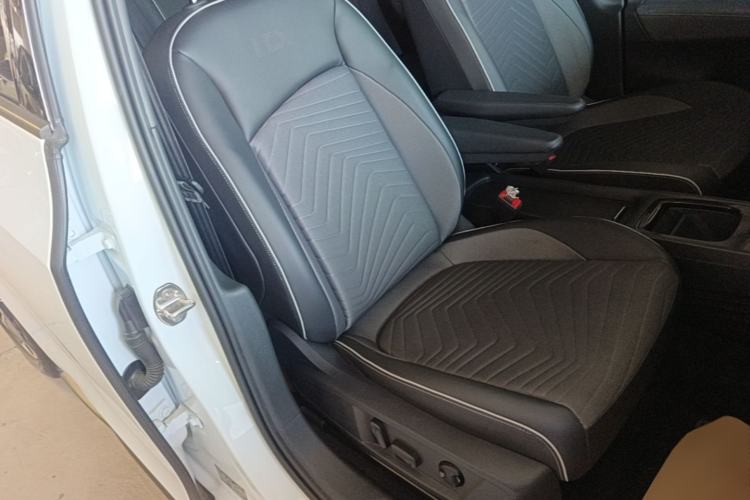 Used Volkswagen ID.3 2023 Upgraded Model Pure Intelligent Enjoyment Version Right Front Seat