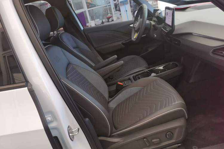 Used Volkswagen ID.3 2023 Upgraded Model Pure Intelligent Enjoyment Version Right Front Seat