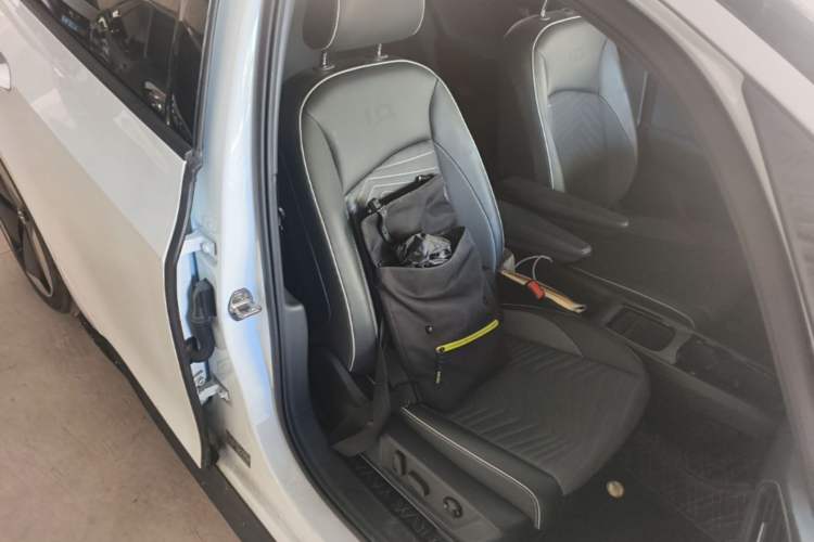 Used Volkswagen ID.3 2023 Pure Smart Edition Right Front Seat
