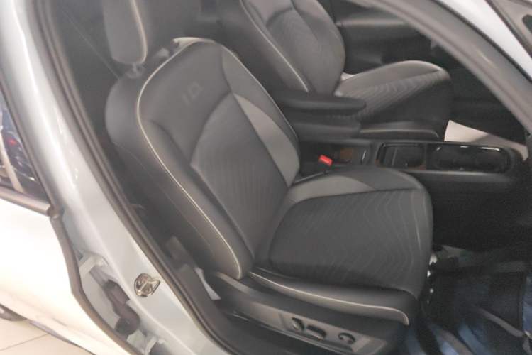 Used Volkswagen ID.3 2023 Upgraded Model Pure Intelligent Enjoyment Version Right Front Seat