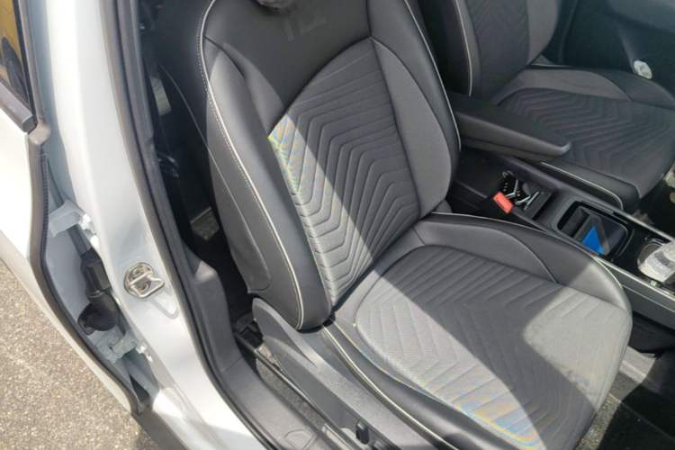 Used Volkswagen ID.3 2023 Upgraded Model Pure Intelligent Enjoyment Version Right Front Seat