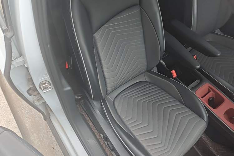 Used Volkswagen ID.3 2023 Upgraded Model Pure Intelligent Enjoyment Version Right Front Seat