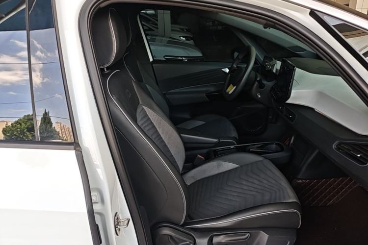 Used Volkswagen ID.3 2023 Upgraded Model Pure Intelligent Enjoyment Version Right Front Seat